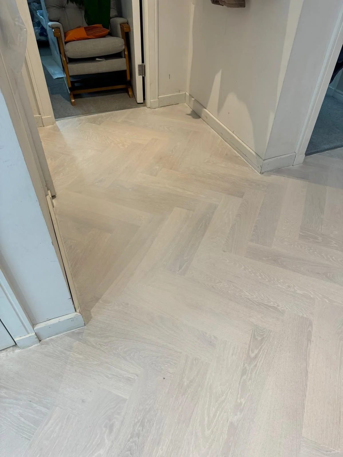 Scandinavian finish on wooden floors